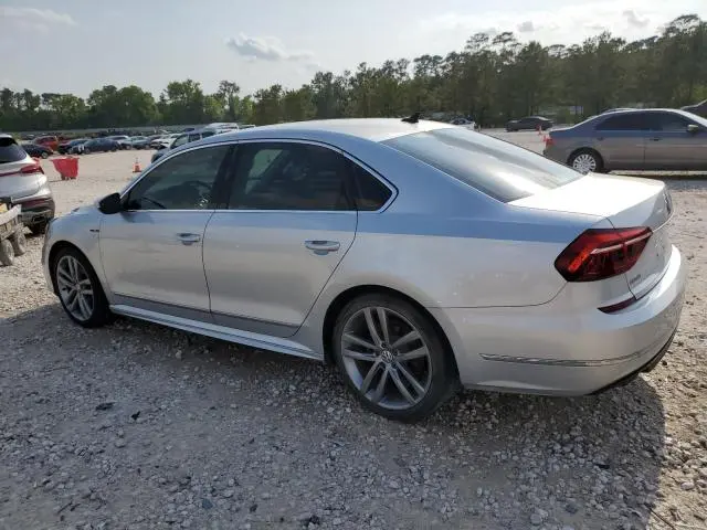 2017 VOLKSWAGEN PASSAT R-LINE