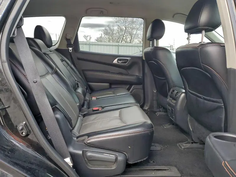 2019 NISSAN PATHFINDER S  