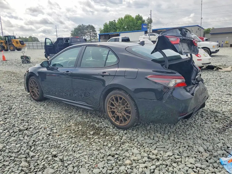 2023 TOYOTA CAMRY SE NIGHTSHADE  