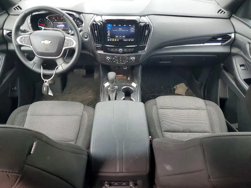 2023 CHEVROLET TRAVERSE LT  