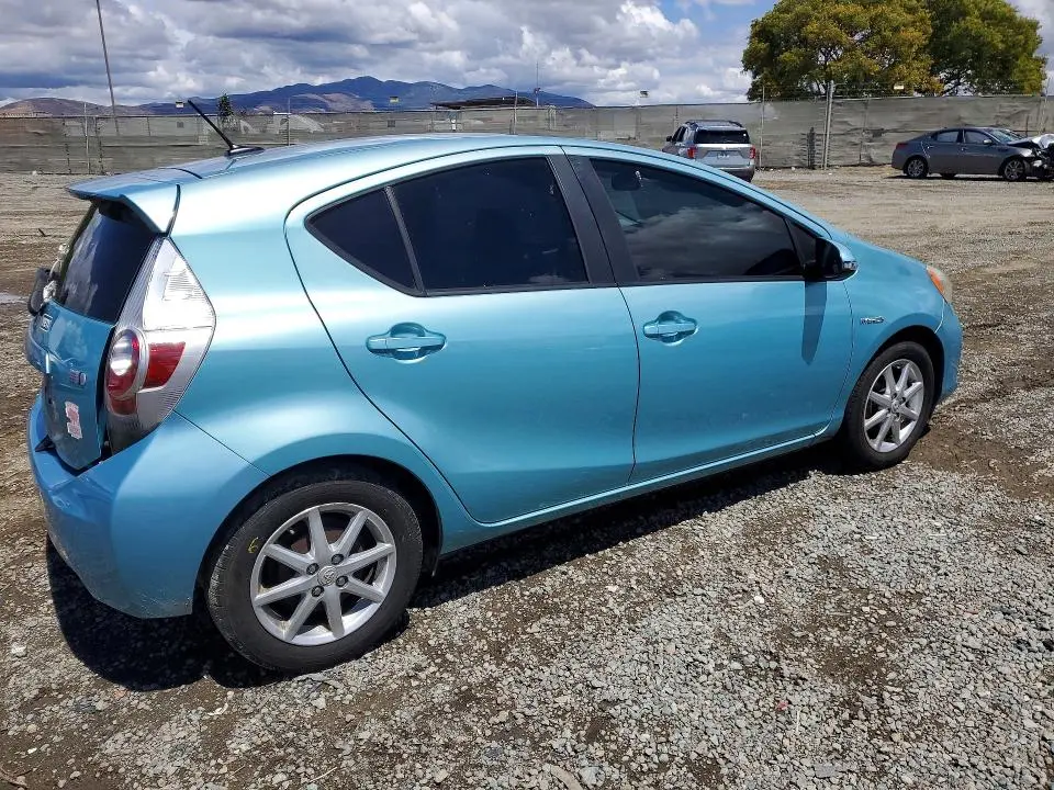 2012 TOYOTA PRIUS C FOUR  
