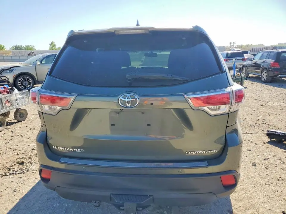2016 TOYOTA HIGHLANDER LIMITED  