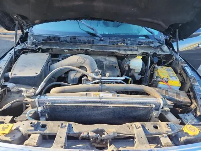 2016 RAM 1500 SLT