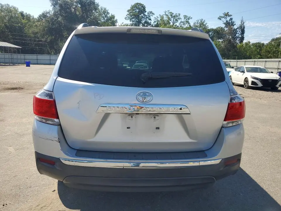 2012 TOYOTA HIGHLANDER BASE  