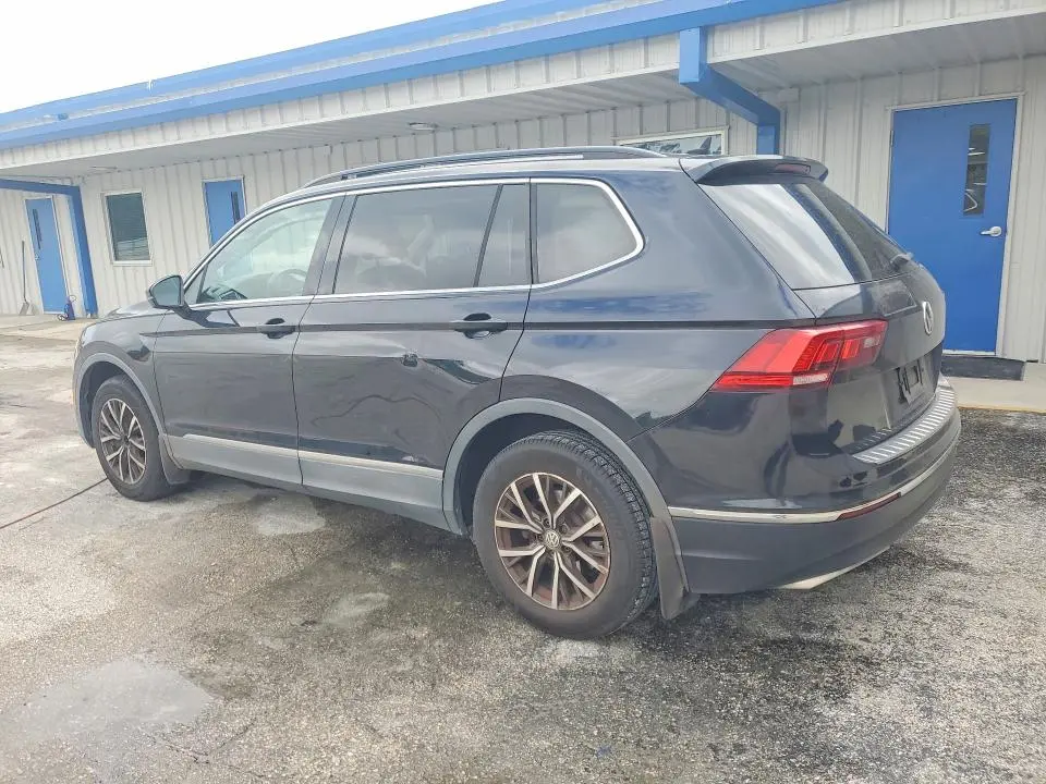 2020 VOLKSWAGEN TIGUAN SE  