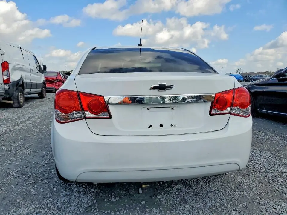 2014 CHEVROLET CRUZE LT  