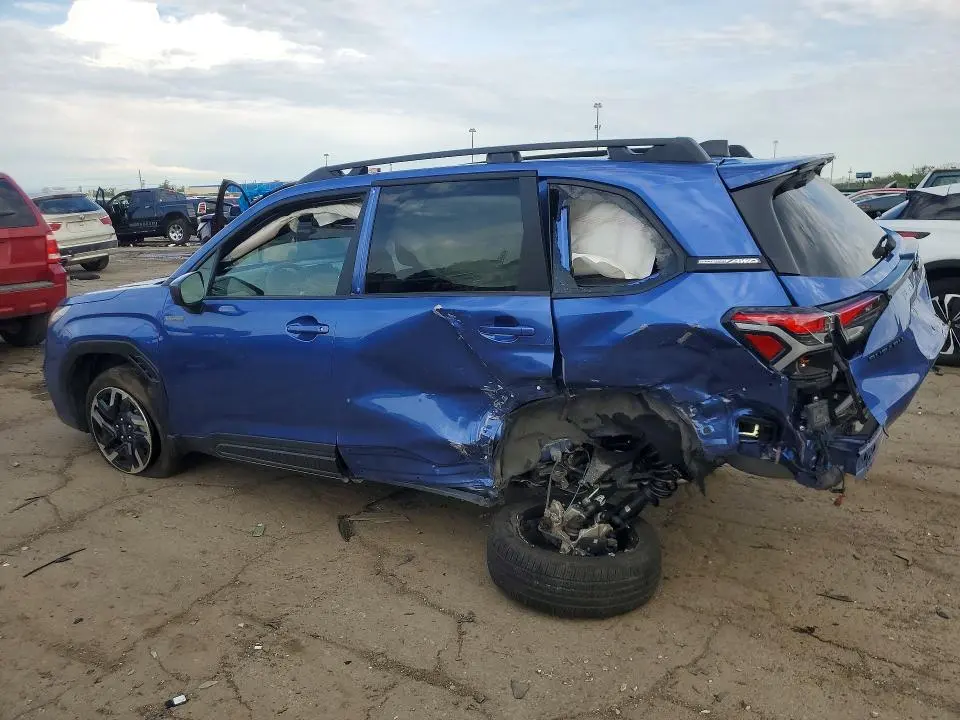 2025 SUBARU FORESTER PREMIUM  