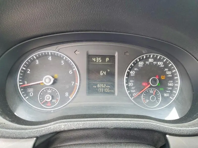 2013 VOLKSWAGEN PASSAT S  