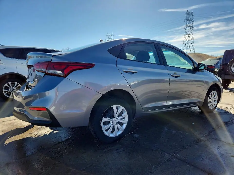 2021 HYUNDAI ACCENT SE  