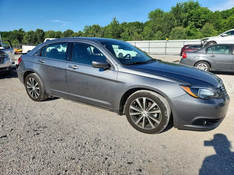 2012 CHRYSLER 200 S  