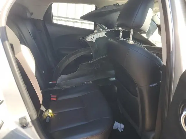 2012 NISSAN JUKE S  