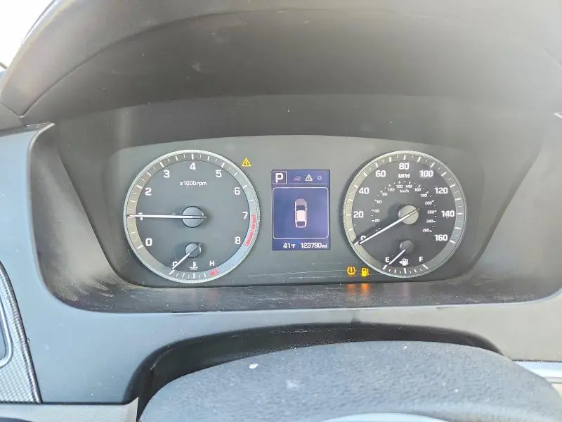 2015 HYUNDAI SONATA SPORT  