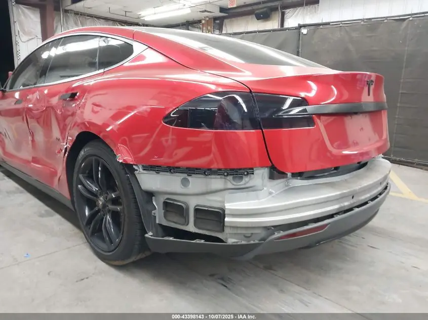 2013 TESLA MODEL S  