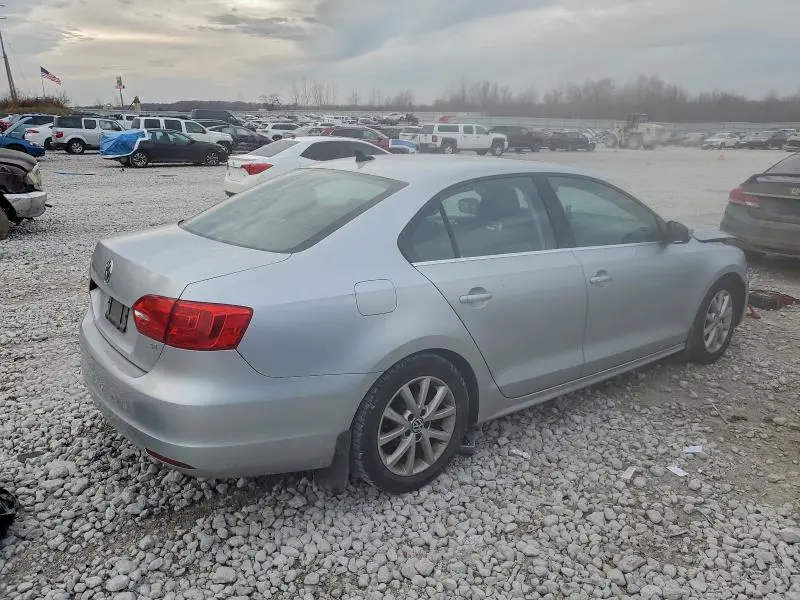2014 VOLKSWAGEN JETTA SE  