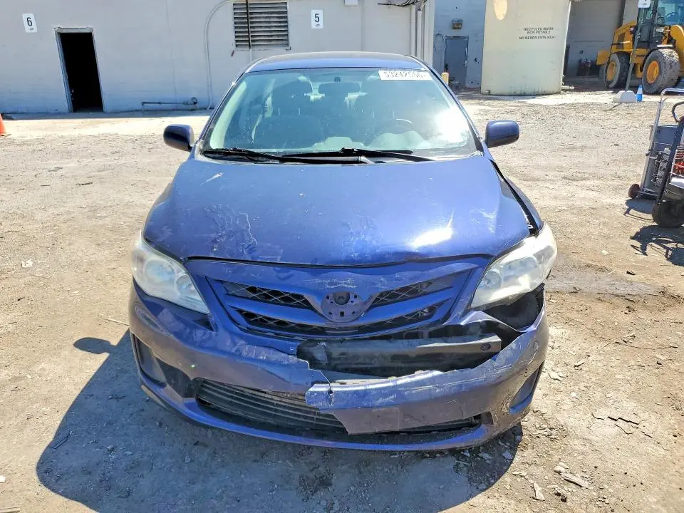 2013 TOYOTA COROLLA   