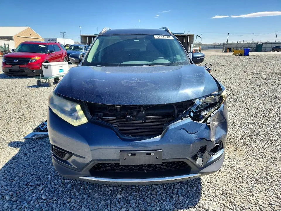 2015 NISSAN ROGUE SV  