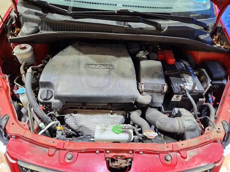 2012 SUZUKI SX4 LE  