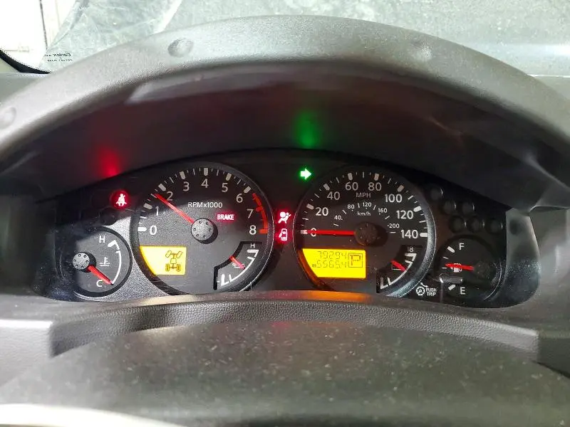 2012 NISSAN FRONTIER SV V6  
