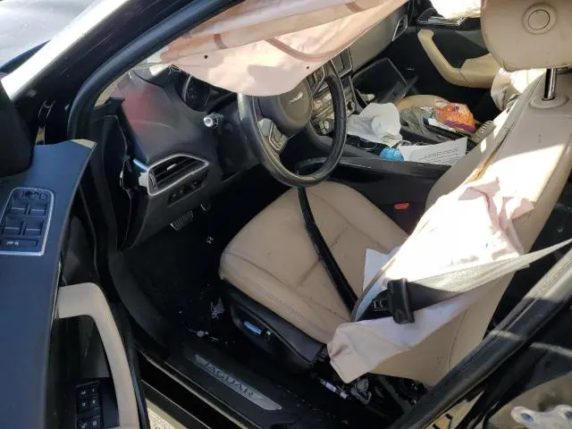 2019 JAGUAR F-PACE PREMIUM  