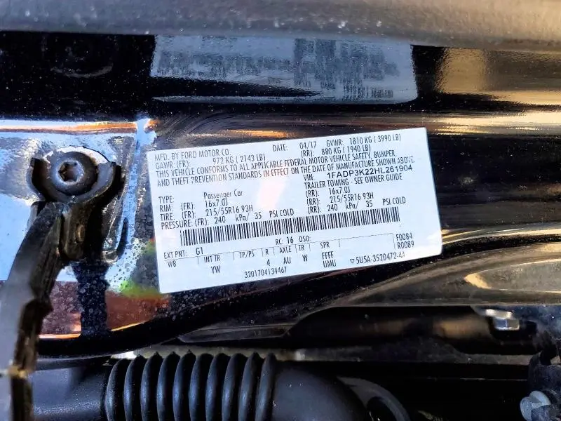 2017 FORD FOCUS SE  