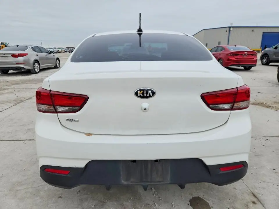 2020 KIA RIO LX  