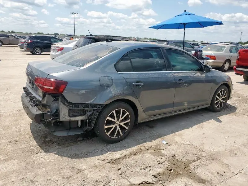 2017 VOLKSWAGEN JETTA SE  