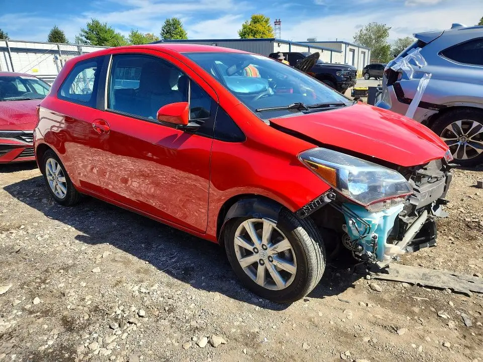 2015 TOYOTA YARIS 3-DOOR LE  