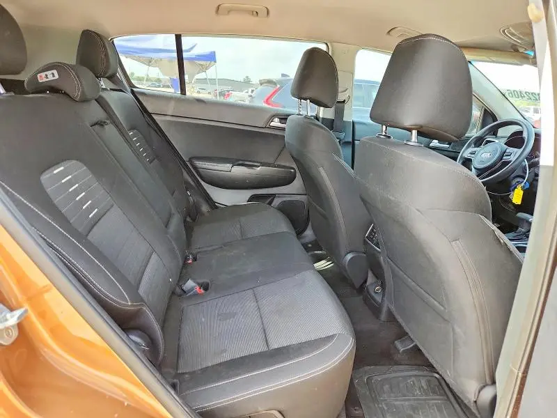 2018 KIA SPORTAGE LX  