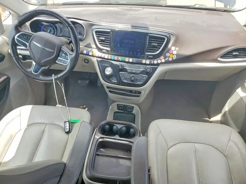 2017 CHRYSLER PACIFICA TOURING L  