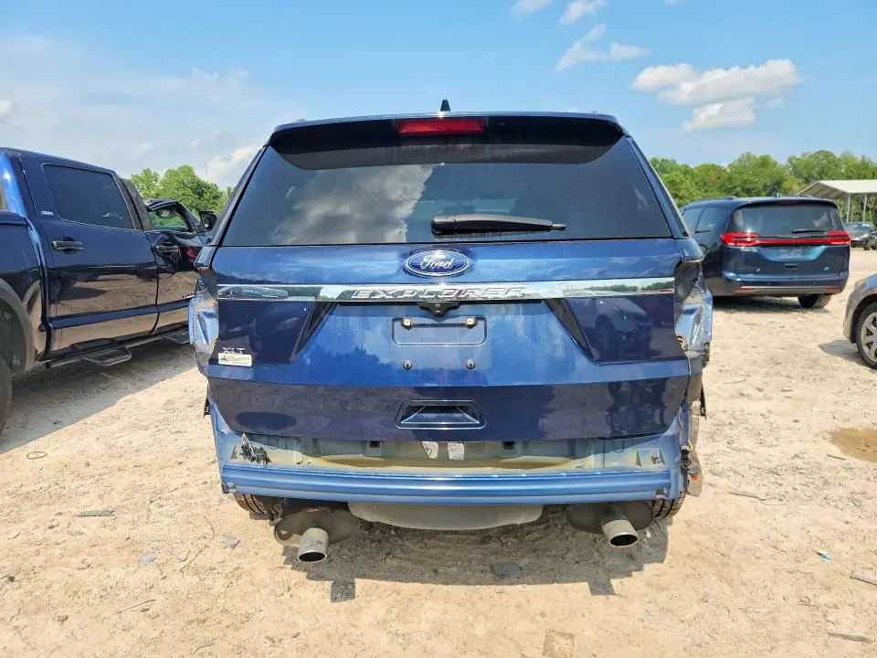 2017 FORD EXPLORER XLT  