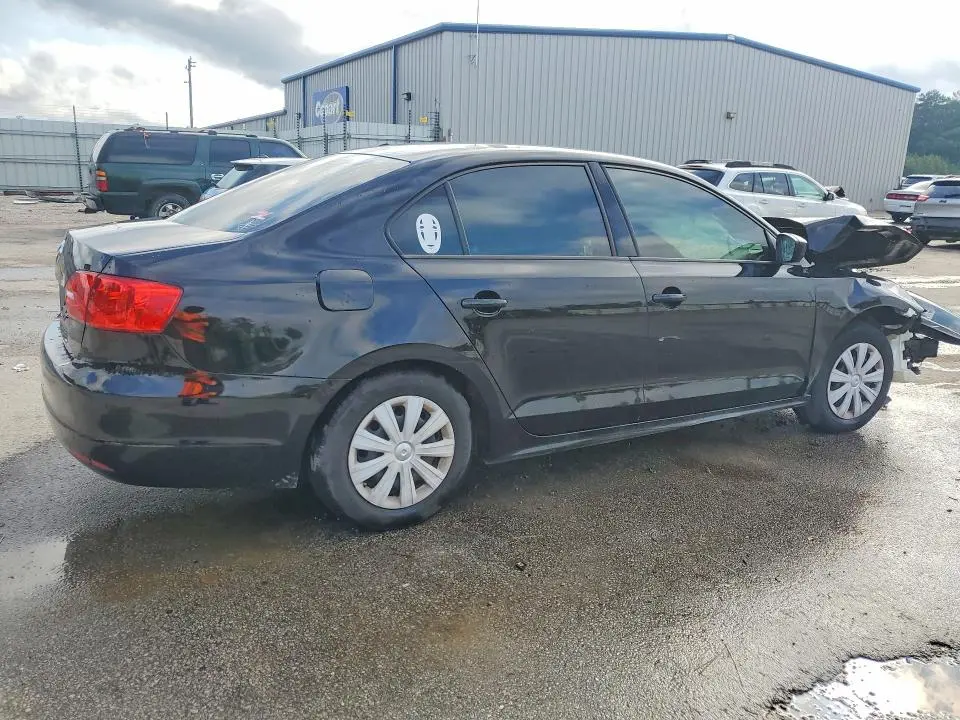 2013 VOLKSWAGEN JETTA BASE  