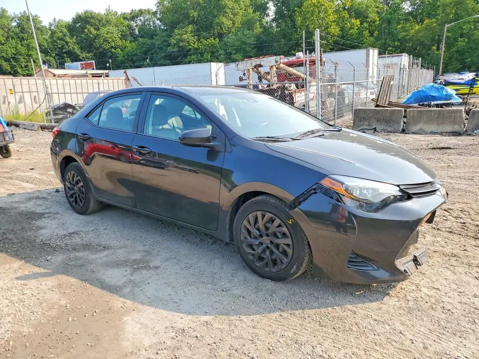 2019 TOYOTA COROLLA LE  