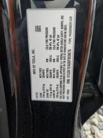 2025 TESLA MODEL 3   