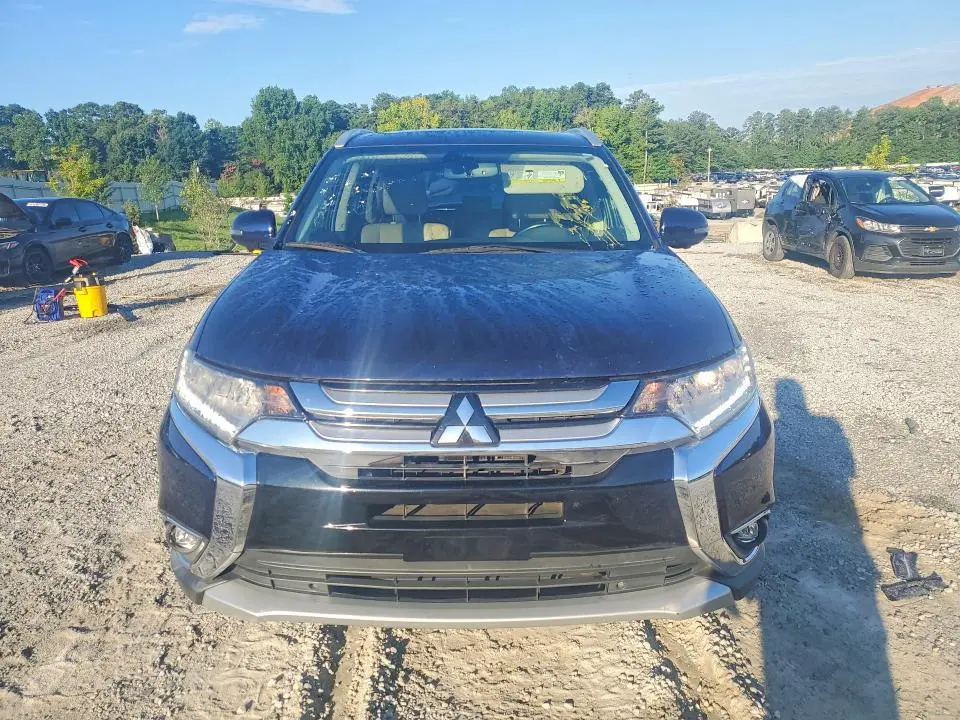 2018 MITSUBISHI OUTLANDER SE  