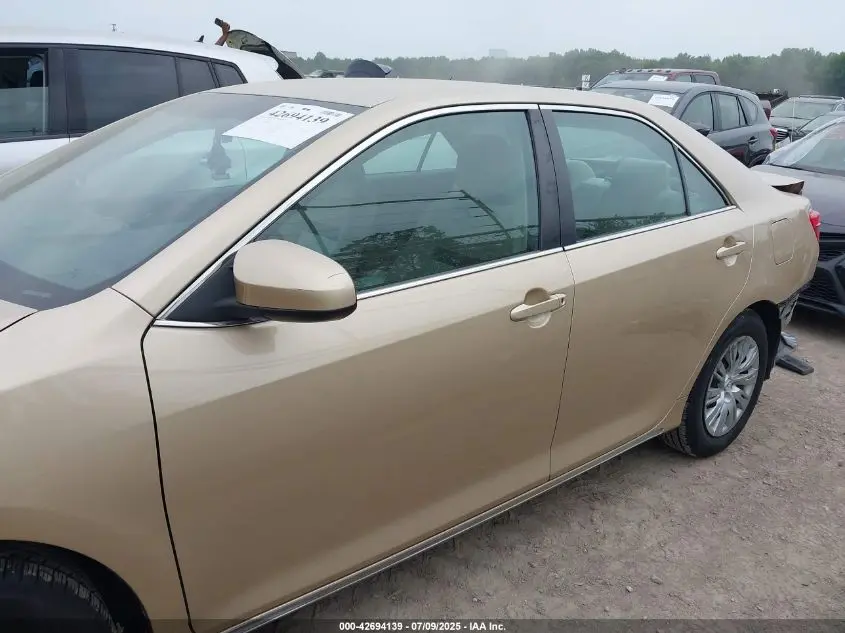 2012 TOYOTA CAMRY LE