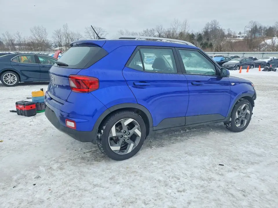 2023 HYUNDAI VENUE SEL  