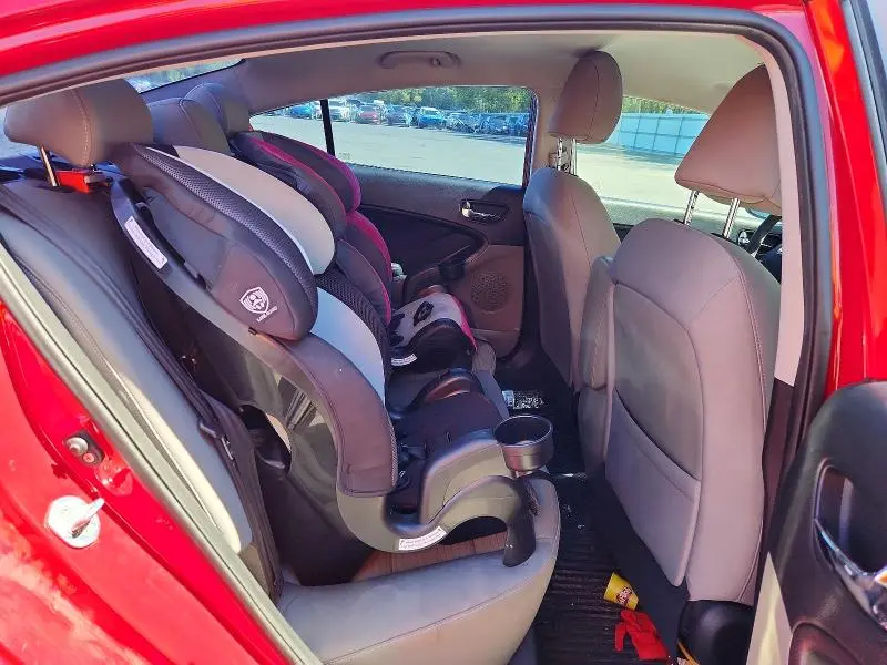 2015 KIA FORTE LX  