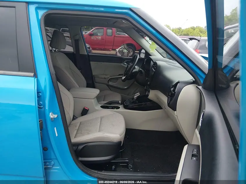 2023 KIA SOUL EX