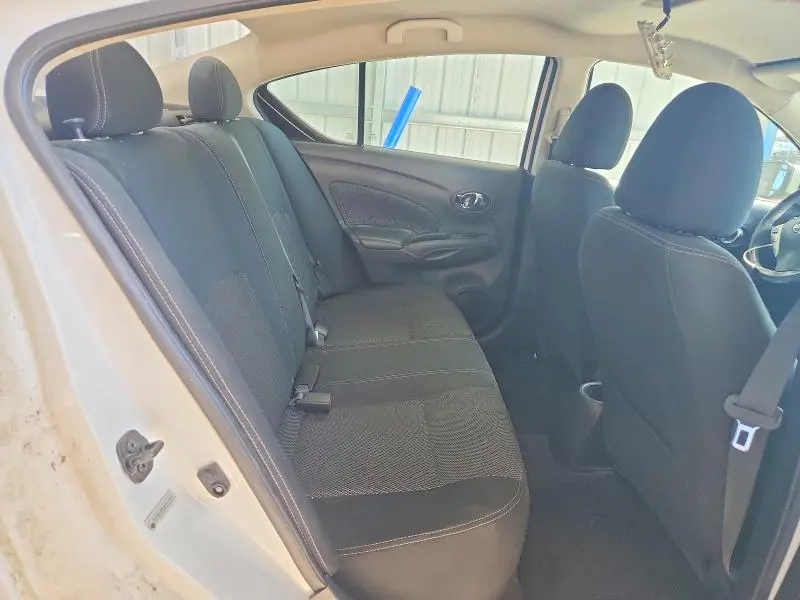 2019 NISSAN VERSA SV  