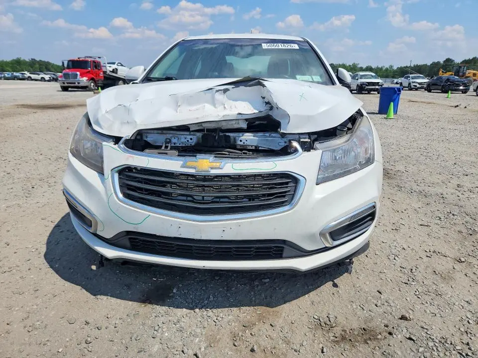 2015 CHEVROLET CRUZE LT  