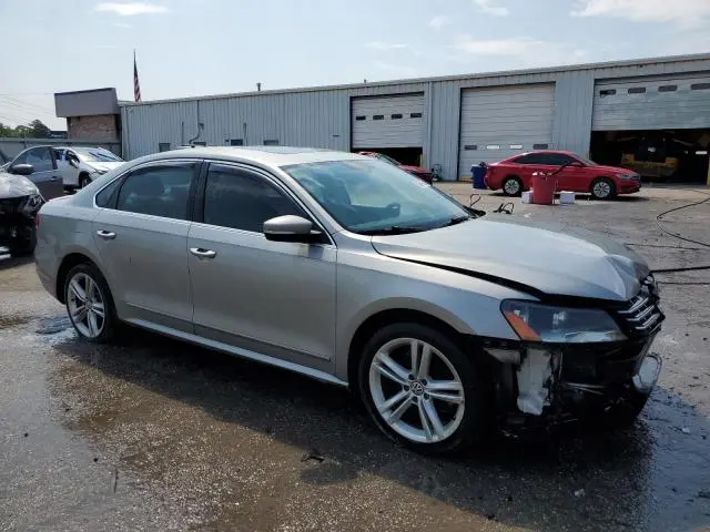 2013 VOLKSWAGEN PASSAT SEL  