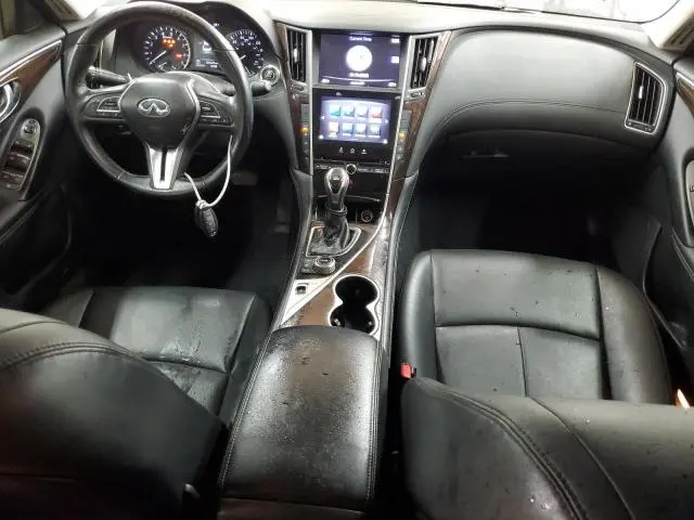 2018 INFINITI Q50 LUXE  