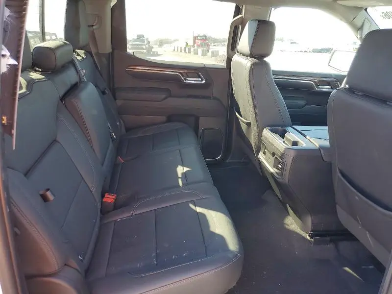 2024 CHEVROLET SILVERADO K1500 RST  