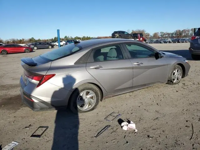 2024 HYUNDAI ELANTRA SE  