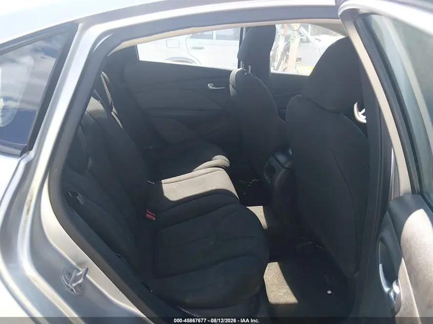 2013 DODGE DART SE