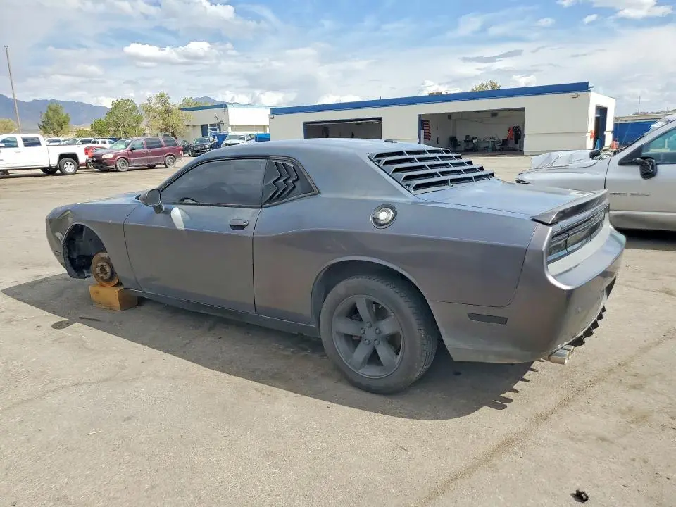 2013 DODGE CHALLENGER SXT  