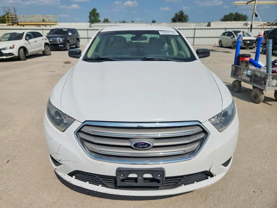 2013 FORD TAURUS SE  