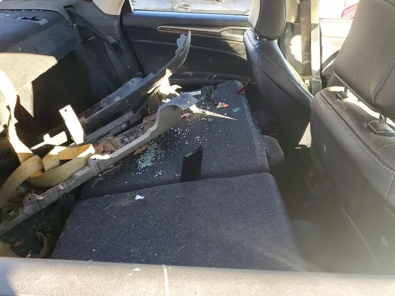 2020 FORD FUSION SEL  