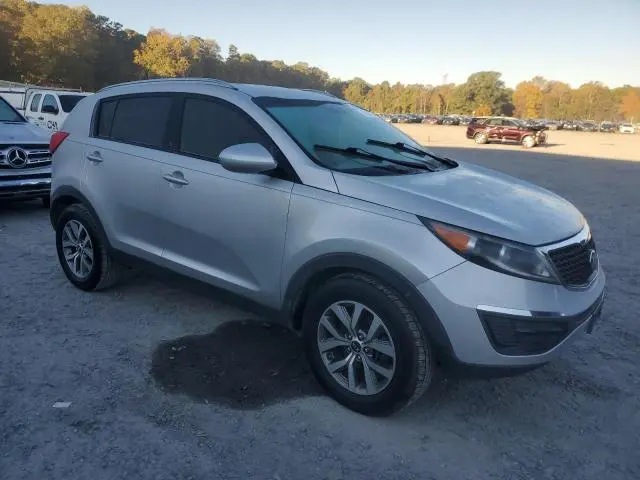2016 KIA SPORTAGE LX  