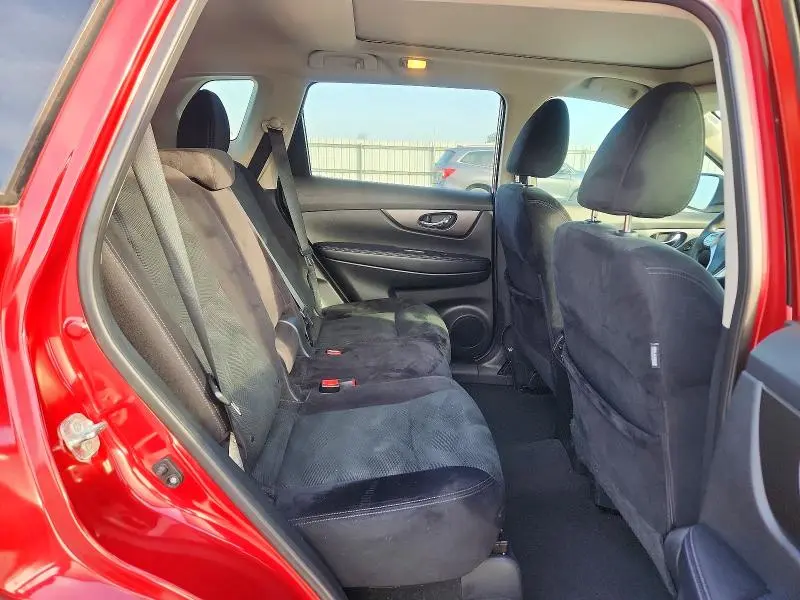 2014 NISSAN ROGUE SV  